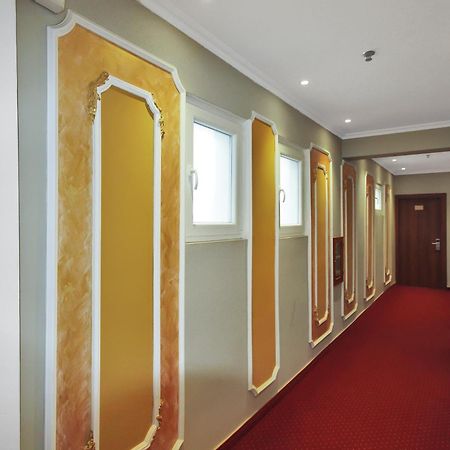 Rezidence Tredi City Center Тирана Экстерьер фото