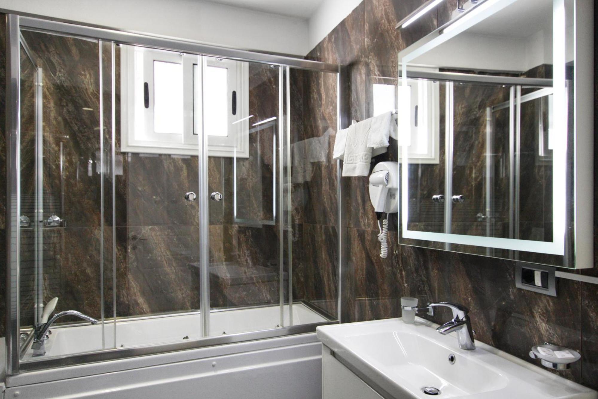 Rezidence Tredi City Center Тирана Экстерьер фото